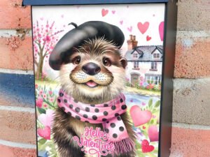 Valentine’s Day Otter Colonial Mailbox Cover